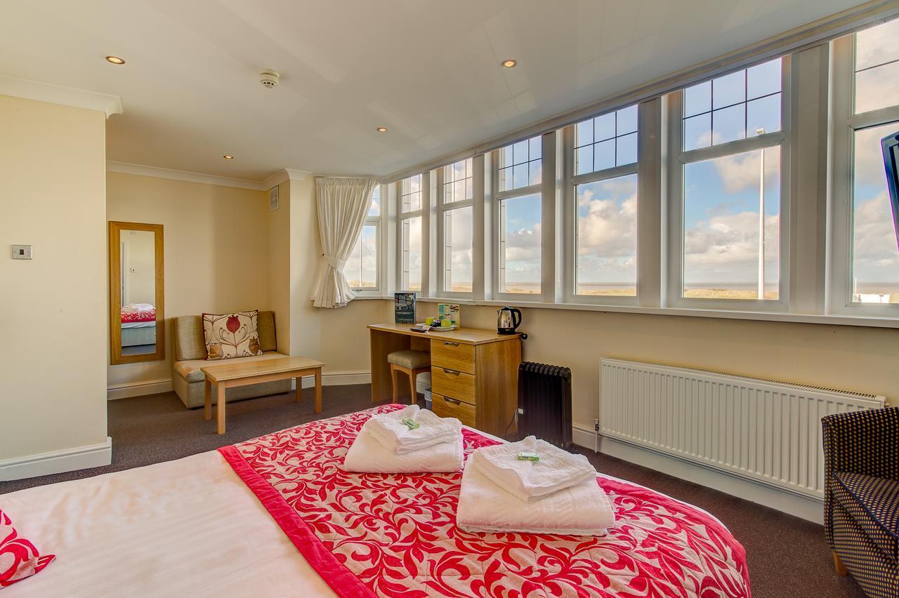 New Boston Guest Accommodation Φλίτγουντ Εξωτερικό φωτογραφία