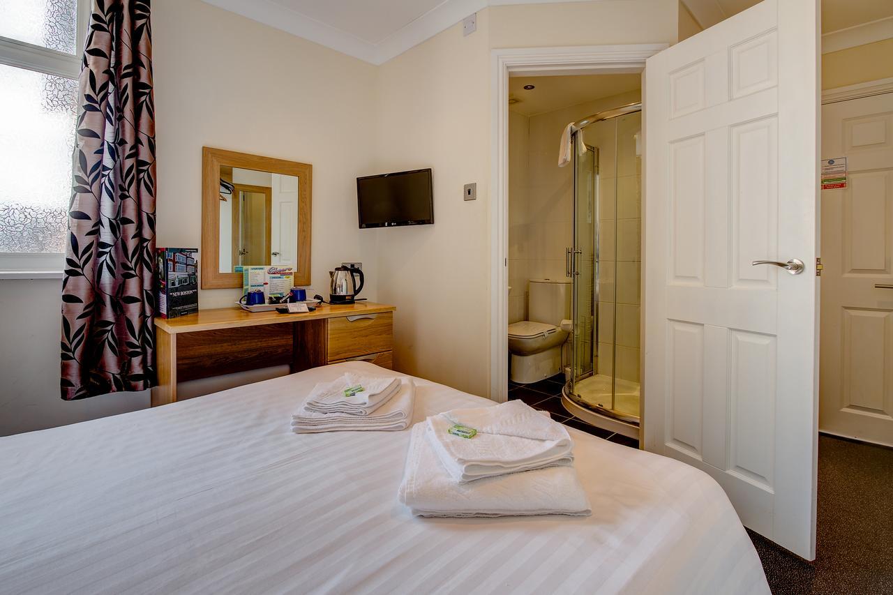 New Boston Guest Accommodation Φλίτγουντ Εξωτερικό φωτογραφία